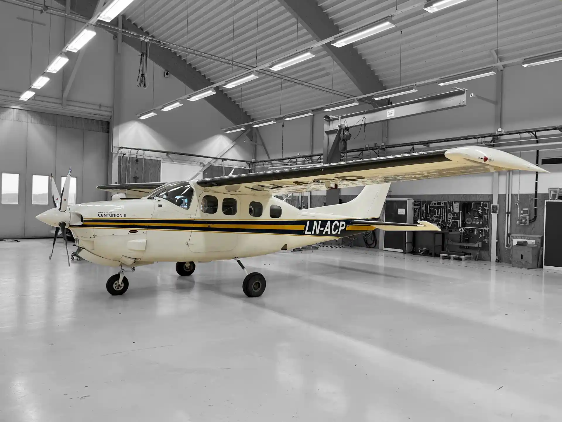 Cessna P210 Centurion