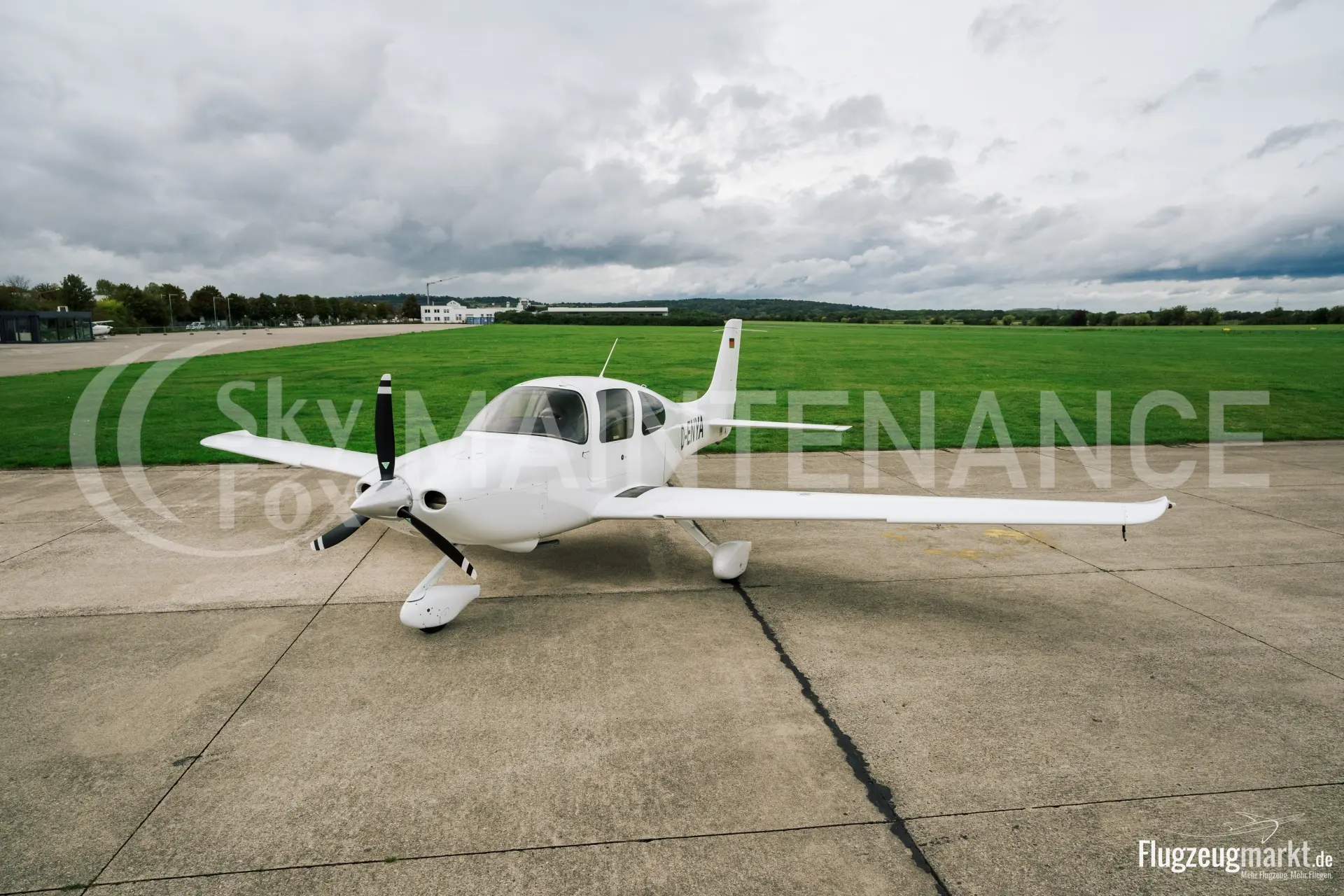 Cirrus SR20 G2